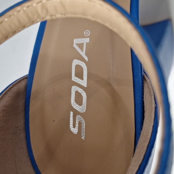 Soda Blue Y2K Faux Leather Ankle Strap High Platform Chunky Block Heels Size 7 - Picture 10 of 13